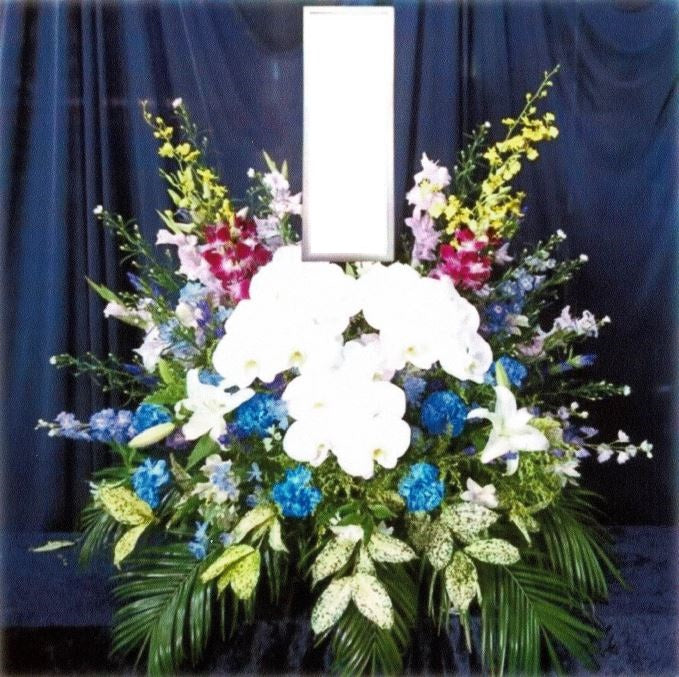 供花 03(洋花)ブルー系<デジタルメッセージを添えることが出来ます>